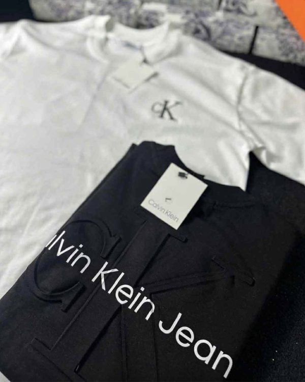 Áo Phông Nam Nữ Basic Form Rộng Họa Tiết C.K New 2025 -TZEECLOTHES - Hình ảnh 4